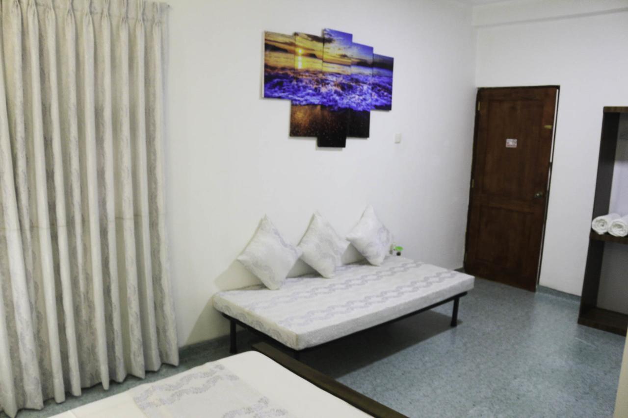 Yoho Travellers Residence Kandy Zewnętrze zdjęcie