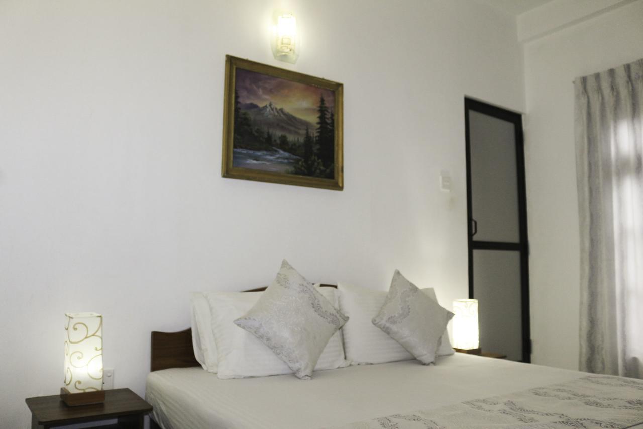 Yoho Travellers Residence Kandy Zewnętrze zdjęcie