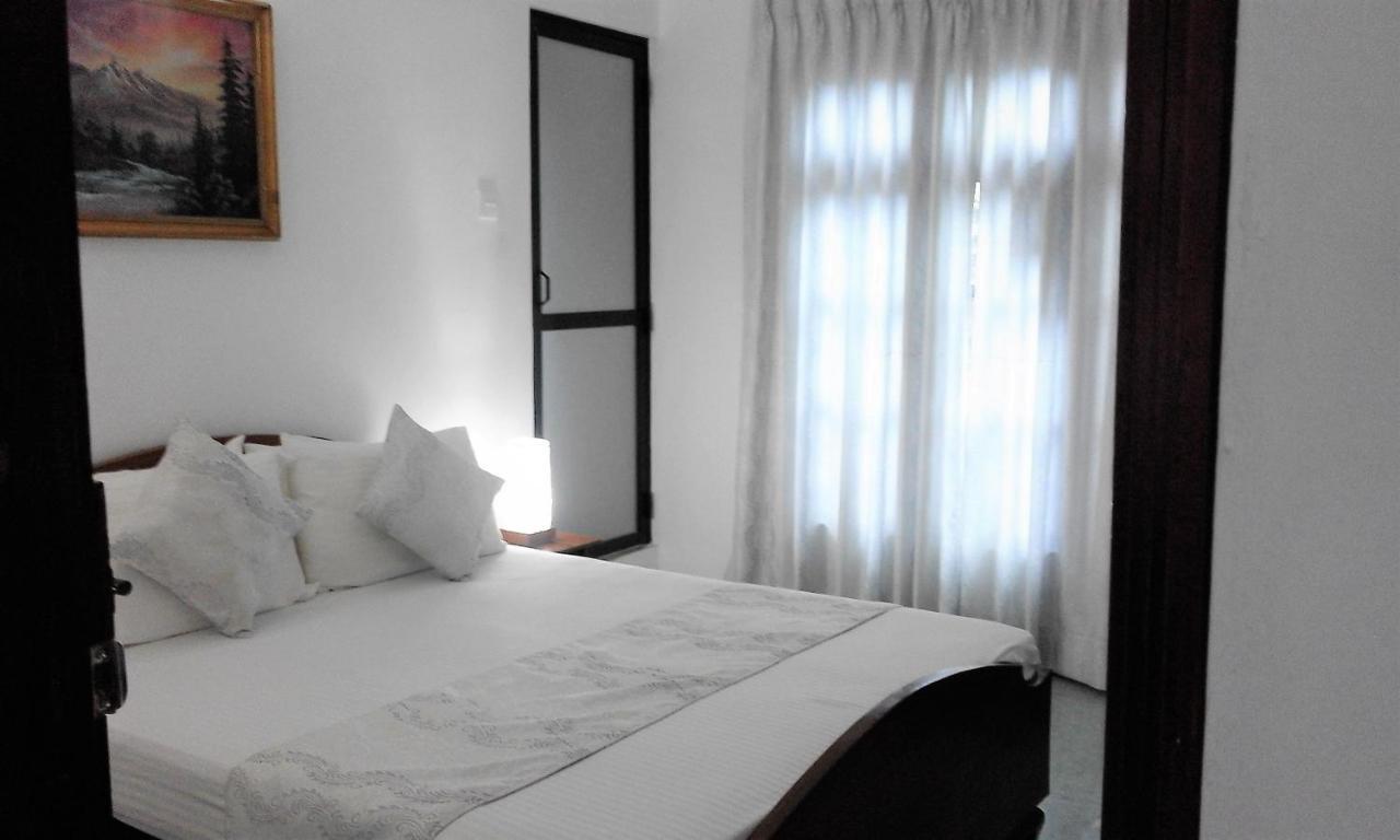 Yoho Travellers Residence Kandy Zewnętrze zdjęcie
